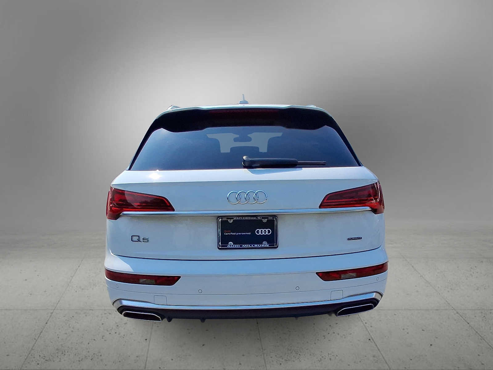 Certified 2024 Audi Q5 2.0T Premium w/ Convenience Package AWD/4WD image 7