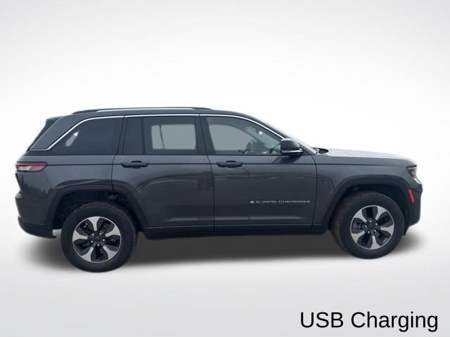 Used 2022 Jeep Grand Cherokee Limited 4xe AWD/4WD image 4