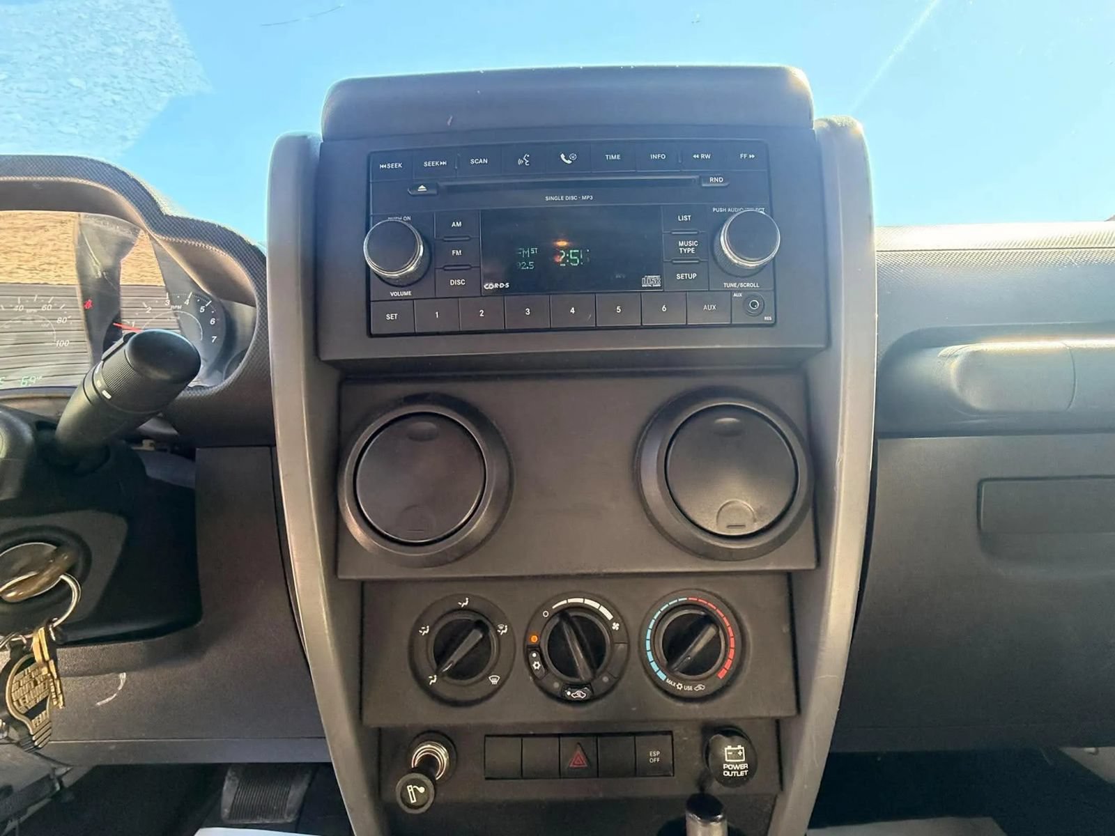 Used 2008 Jeep Wrangler Unlimited X AWD/4WD image 13