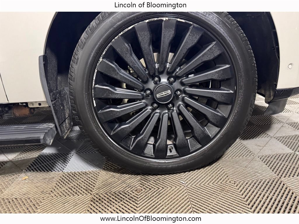 Used 2019 Lincoln Navigator L Reserve AWD/4WD image 17
