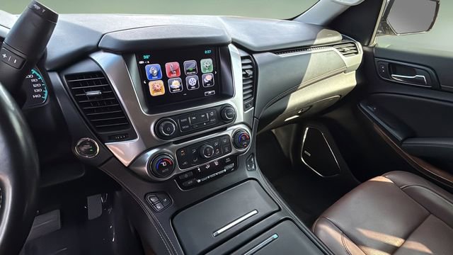 Used 2019 Chevrolet Suburban Premier w/ Premier Plus Edition image 25