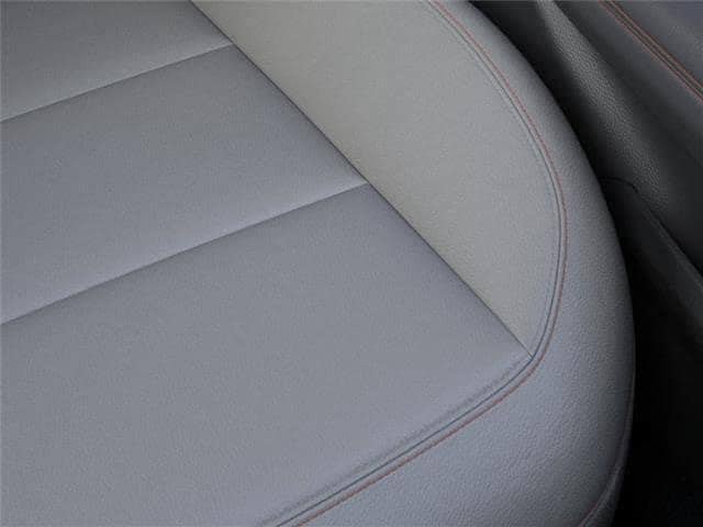 New 2026 Ford Explorer Active w/ Active Comfort Package RWD image 18
