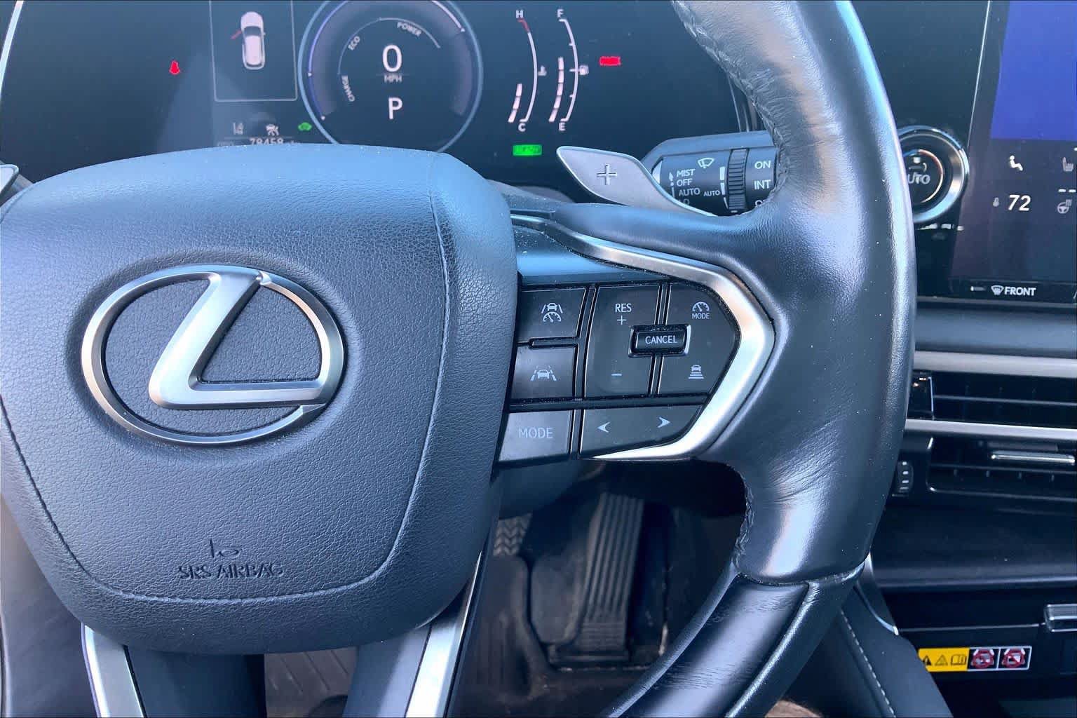 Used 2023 Lexus RX 350h w/ Accessory Package (2T) AWD/4WD image 25