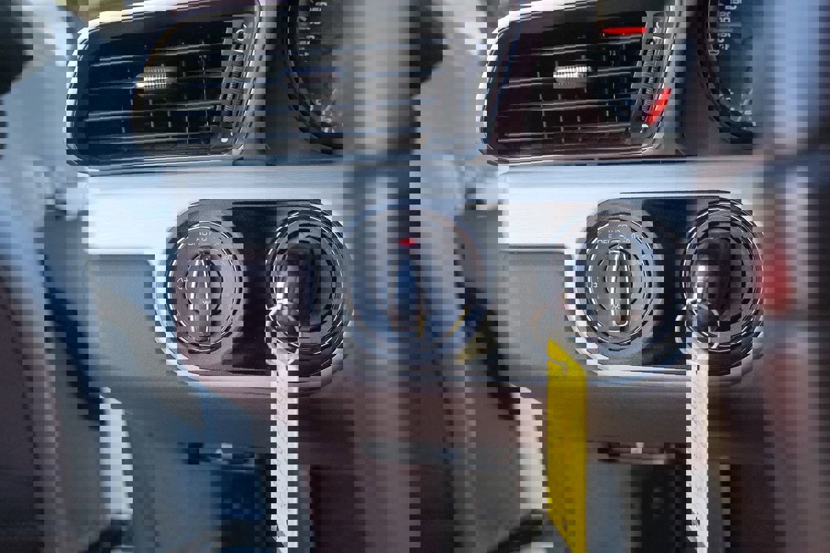 Used 2014 Porsche 911 Carrera S image 13