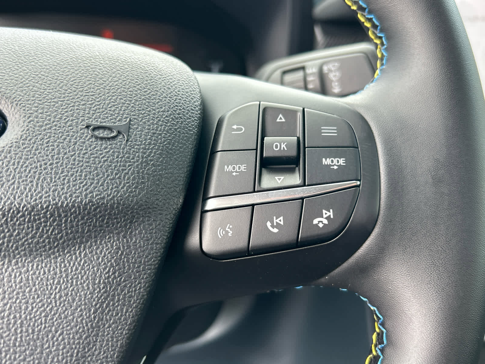 New 2025 Ford Maverick Lobo image 29