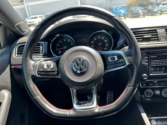 Used 2018 Volkswagen Jetta GLI FWD image 17