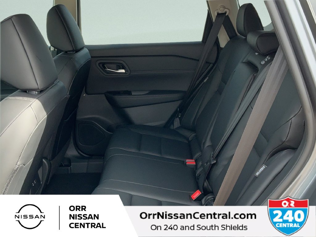 New 2027 Nissan Rogue Dark Armor FWD image 13