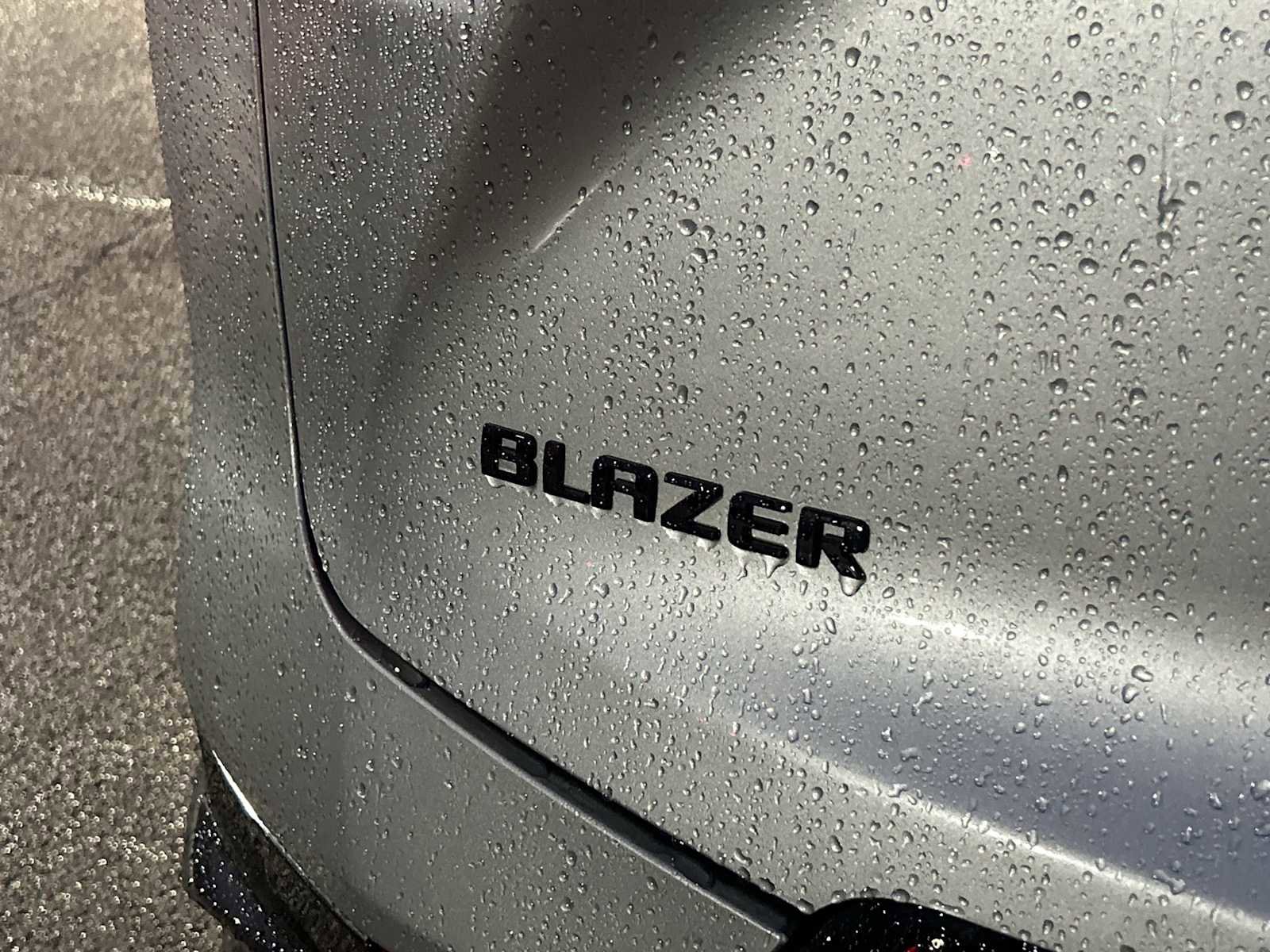 Used 2025 Chevrolet Blazer RS image 32
