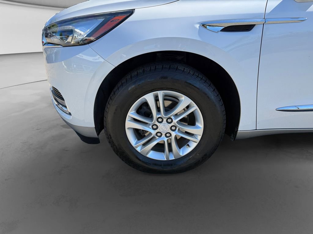 Used 2021 Buick Enclave Essence w/ Sound and Sites Package image 9