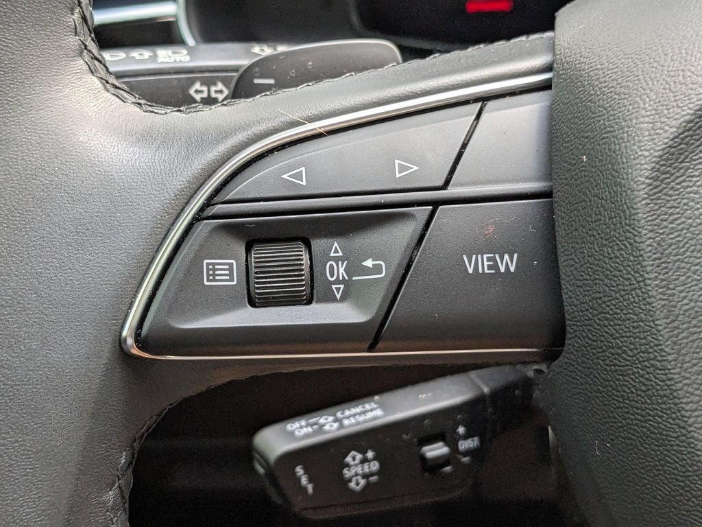 Used 2023 Audi Q7 2.0T Premium Plus AWD/4WD image 17