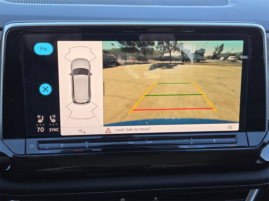 New 2026 Volkswagen Atlas SE image 14