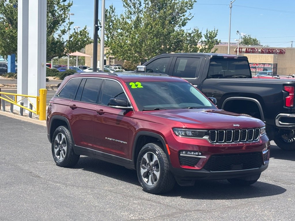 Used 2022 Jeep Grand Cherokee Limited 4xe AWD/4WD image 4