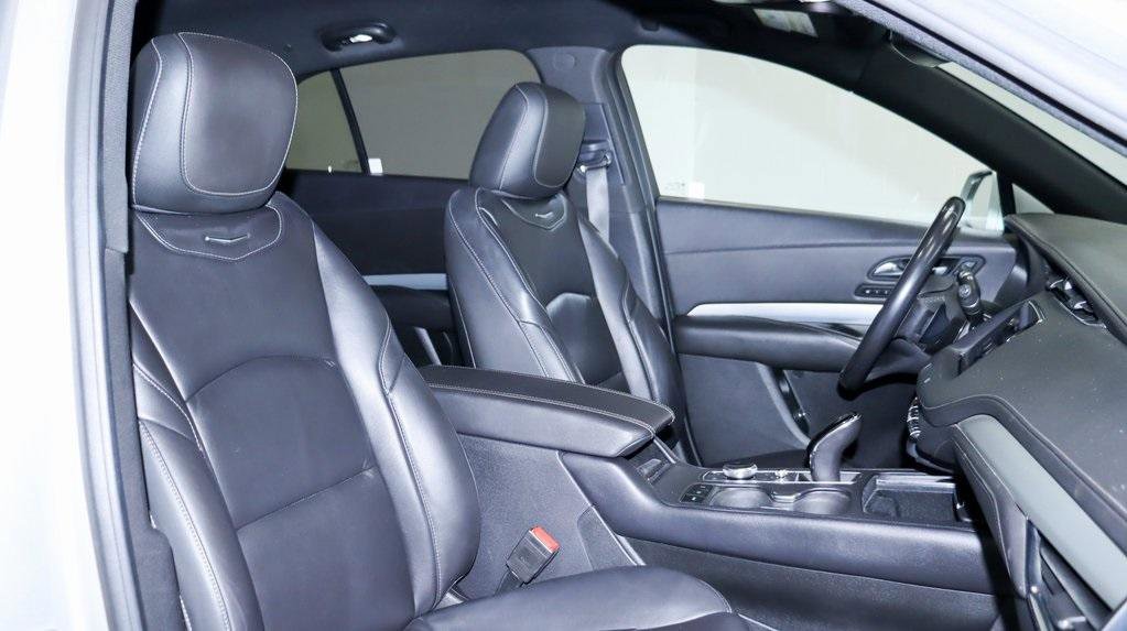 Used 2020 Cadillac XT4 Premium Luxury image 20