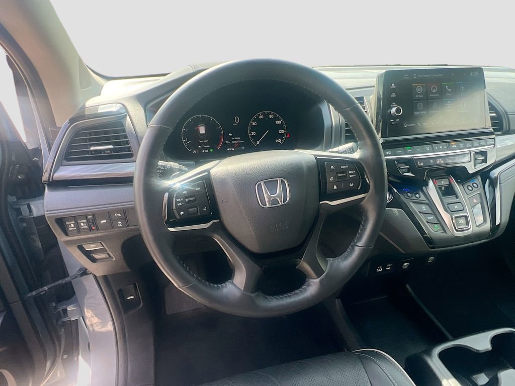 Used 2025 Honda Odyssey Elite image 11