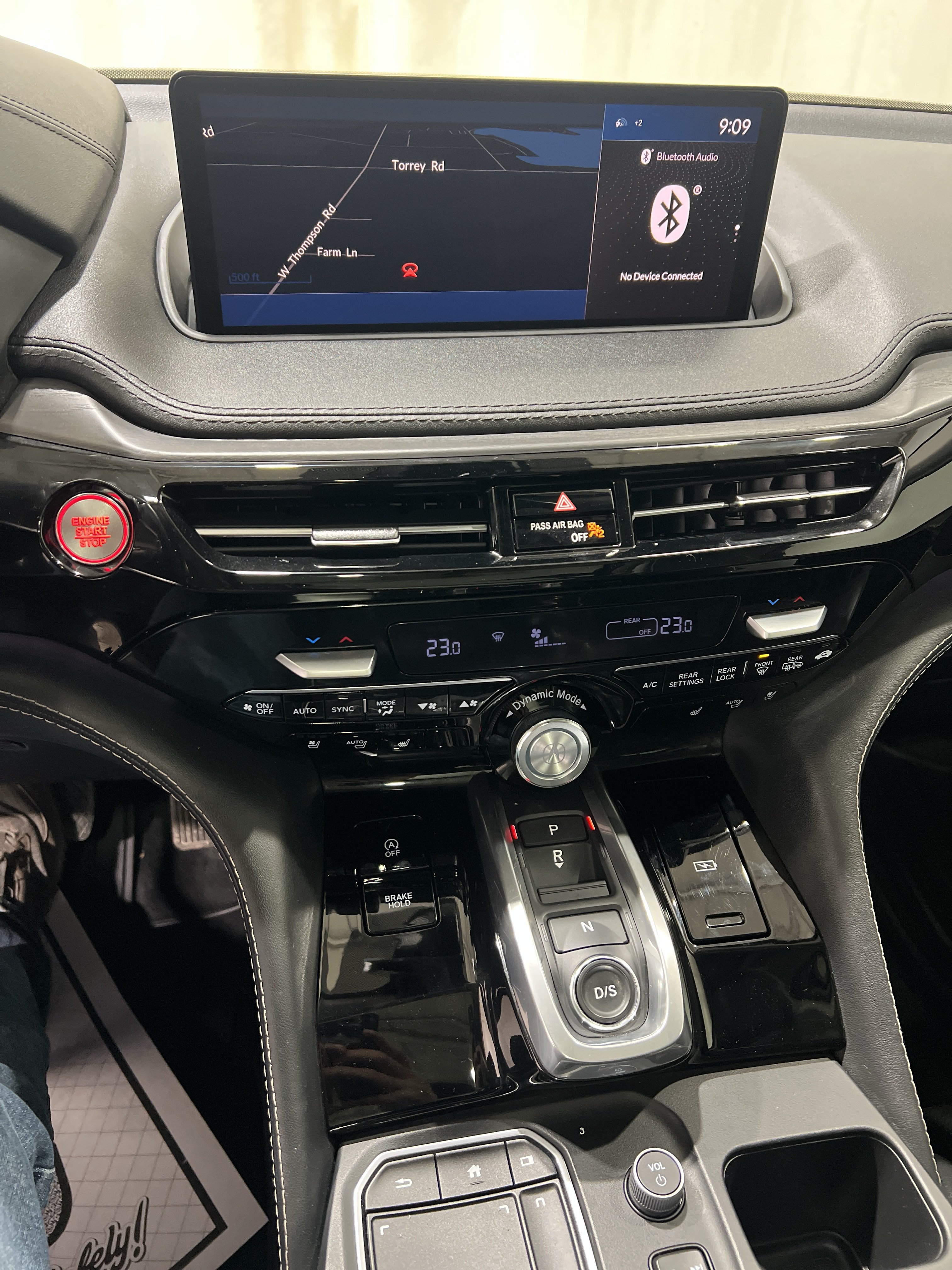 Used 2023 Acura MDX w/ Advance Package AWD/4WD image 11