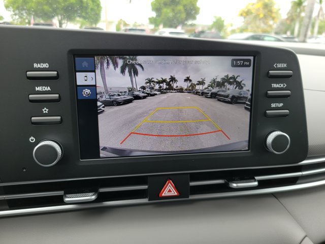 New 2026 Hyundai Elantra SE FWD image 14