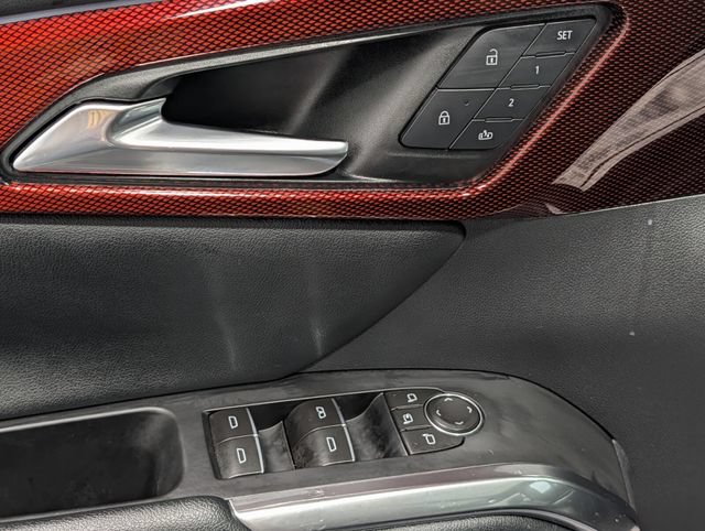 Used 2024 Chevrolet Traverse RS AWD/4WD image 17