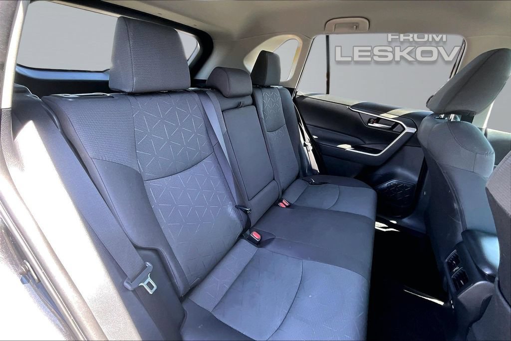 Used 2024 Toyota RAV4 XLE AWD/4WD image 26