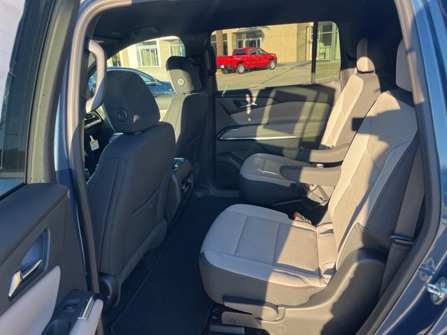 New 2026 Chevrolet Traverse LT image 36