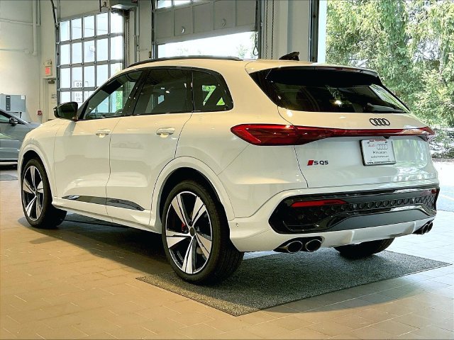 New 2026 Audi SQ5 Premium Plus AWD/4WD image 3