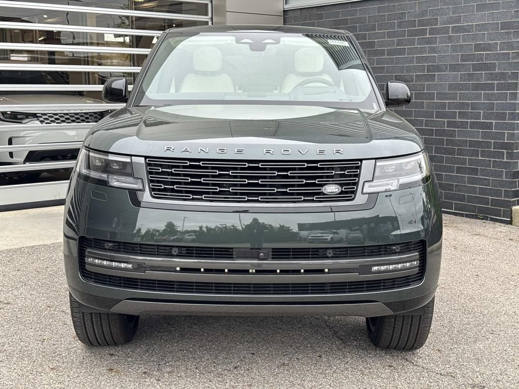 New 2026 Land Rover Range Rover SE AWD/4WD image 2