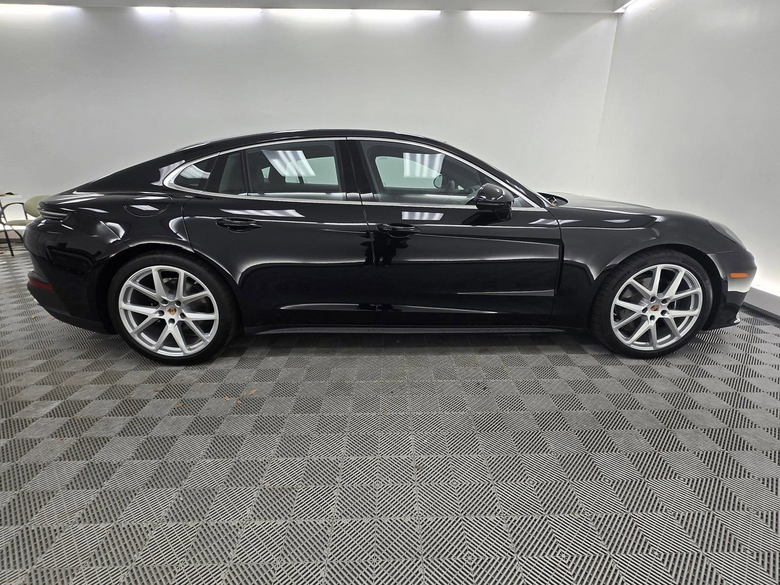 New 2026 Porsche Panamera image 8