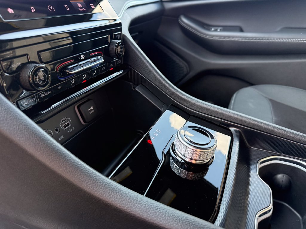 New 2026 Jeep Grand Cherokee Laredo RWD image 19