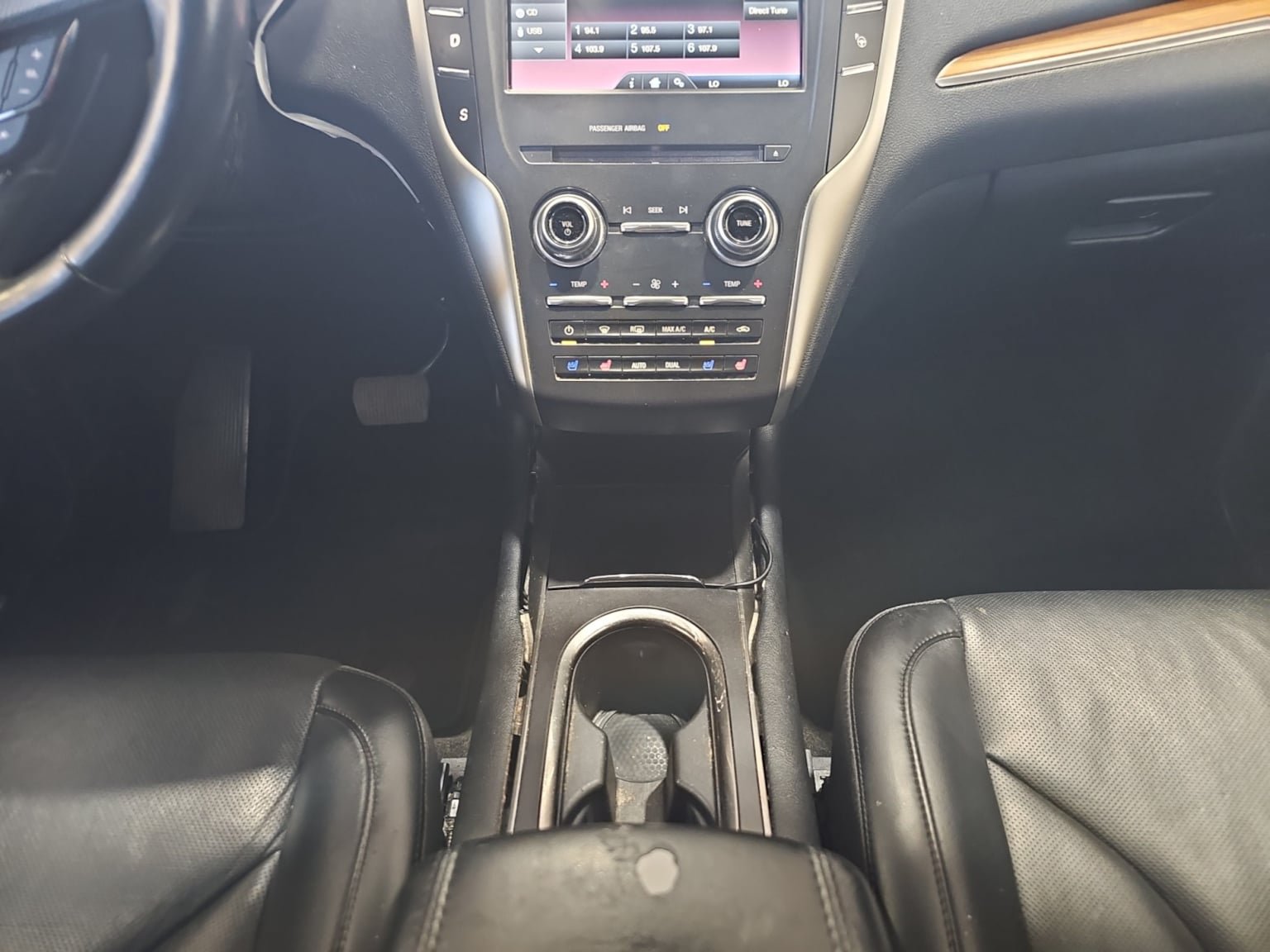 Used 2015 Lincoln MKC FWD w/ Equipment Group 102A Reserve image 15