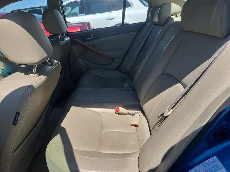 Used 2003 INFINITI G35 Sedan w/ Premium Pkg RWD image 8