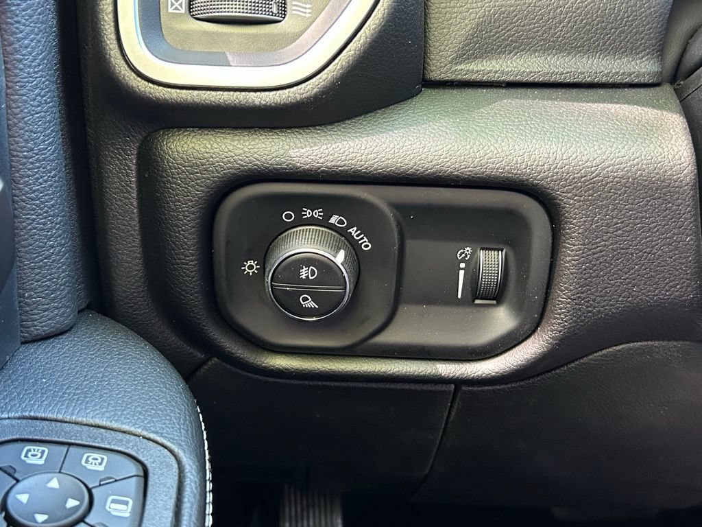 New 2026 RAM 3500 Big Horn AWD/4WD image 49