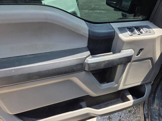 Used 2016 Ford F150 XL w/ Equipment Group 101A Mid AWD/4WD image 9