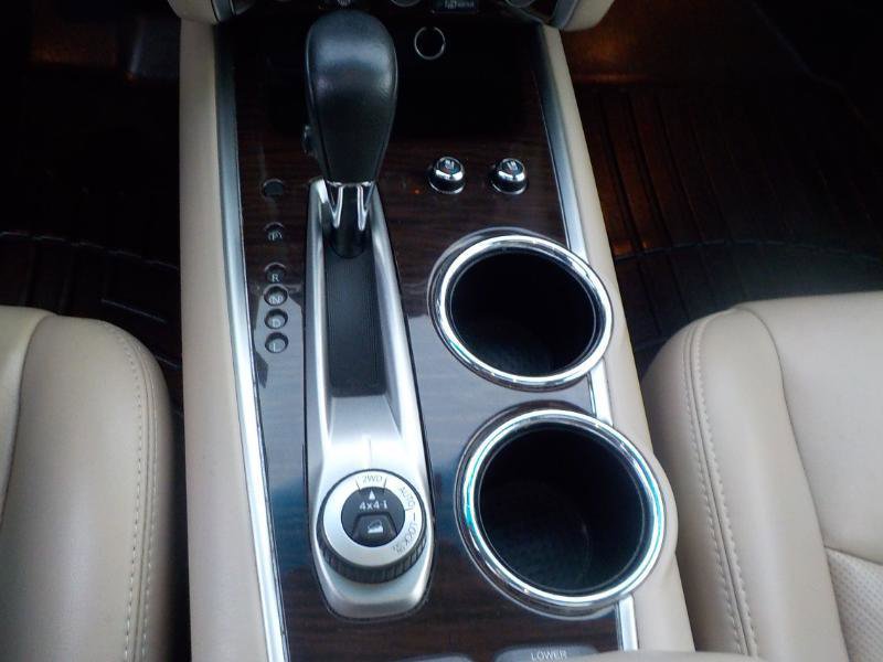 Used 2016 Nissan Pathfinder Platinum w/ Family Entertainment Package image 17