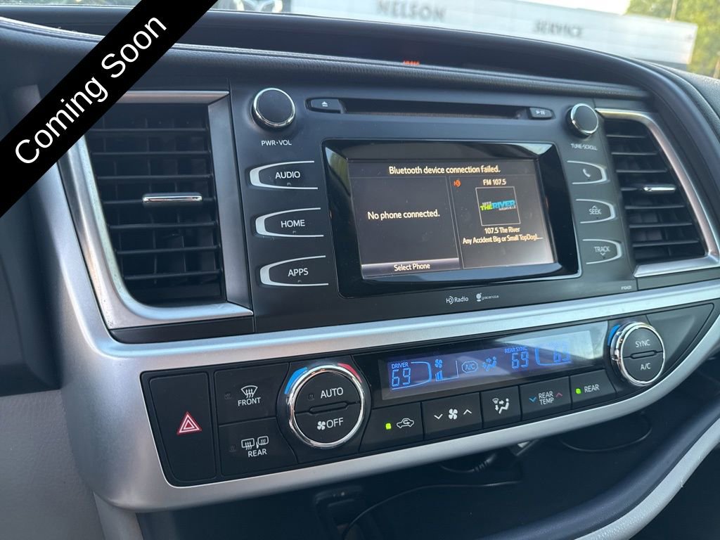 Used 2015 Toyota Highlander Plus AWD/4WD image 14