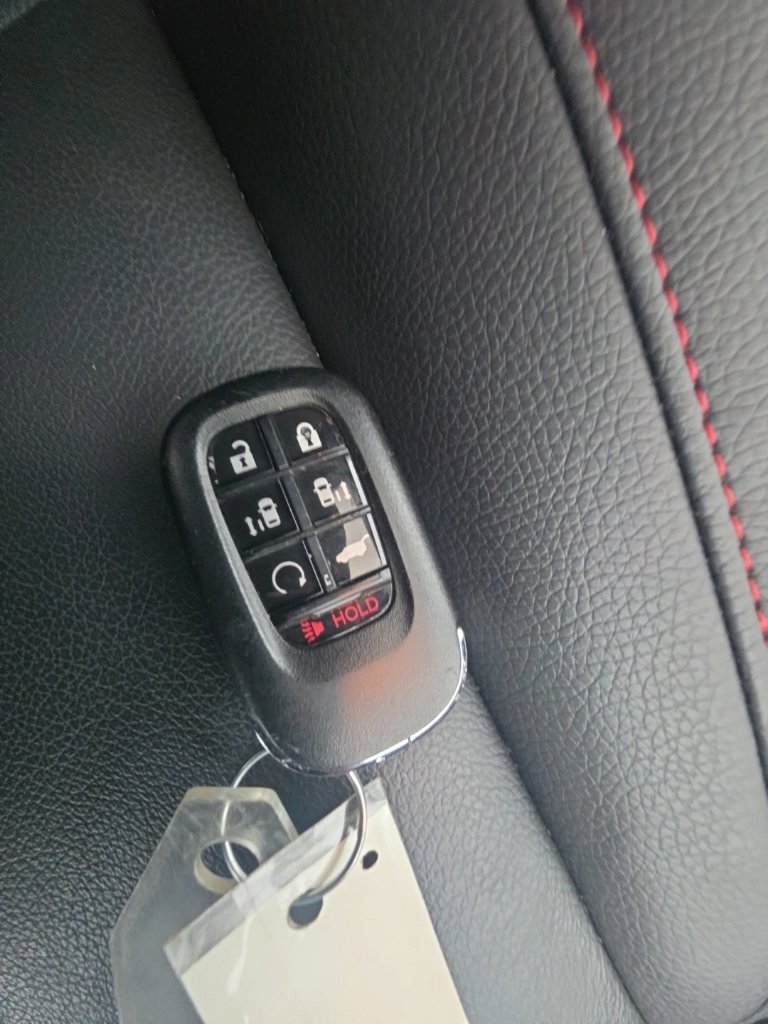 Used 2025 Honda Odyssey Sport-L image 32