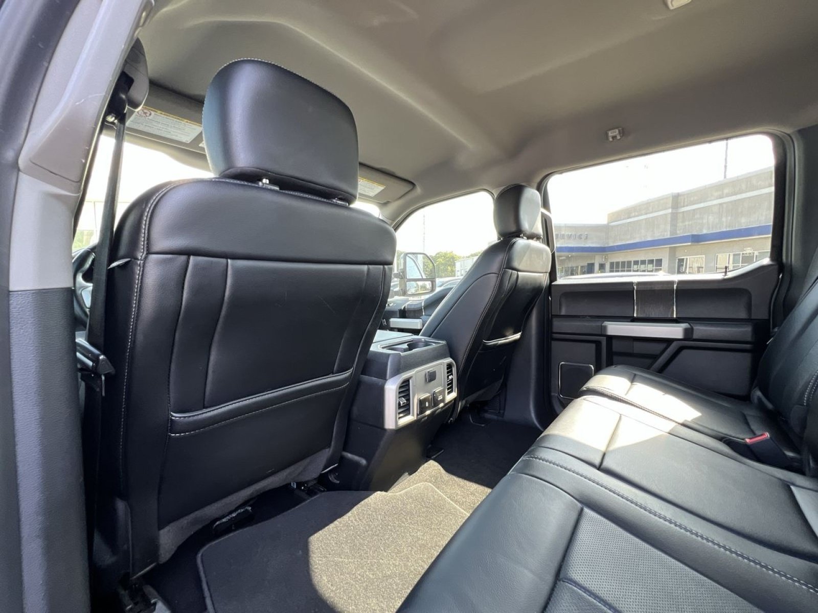 Used 2020 Ford F250 Lariat w/ Lariat Ultimate Package AWD/4WD image 27