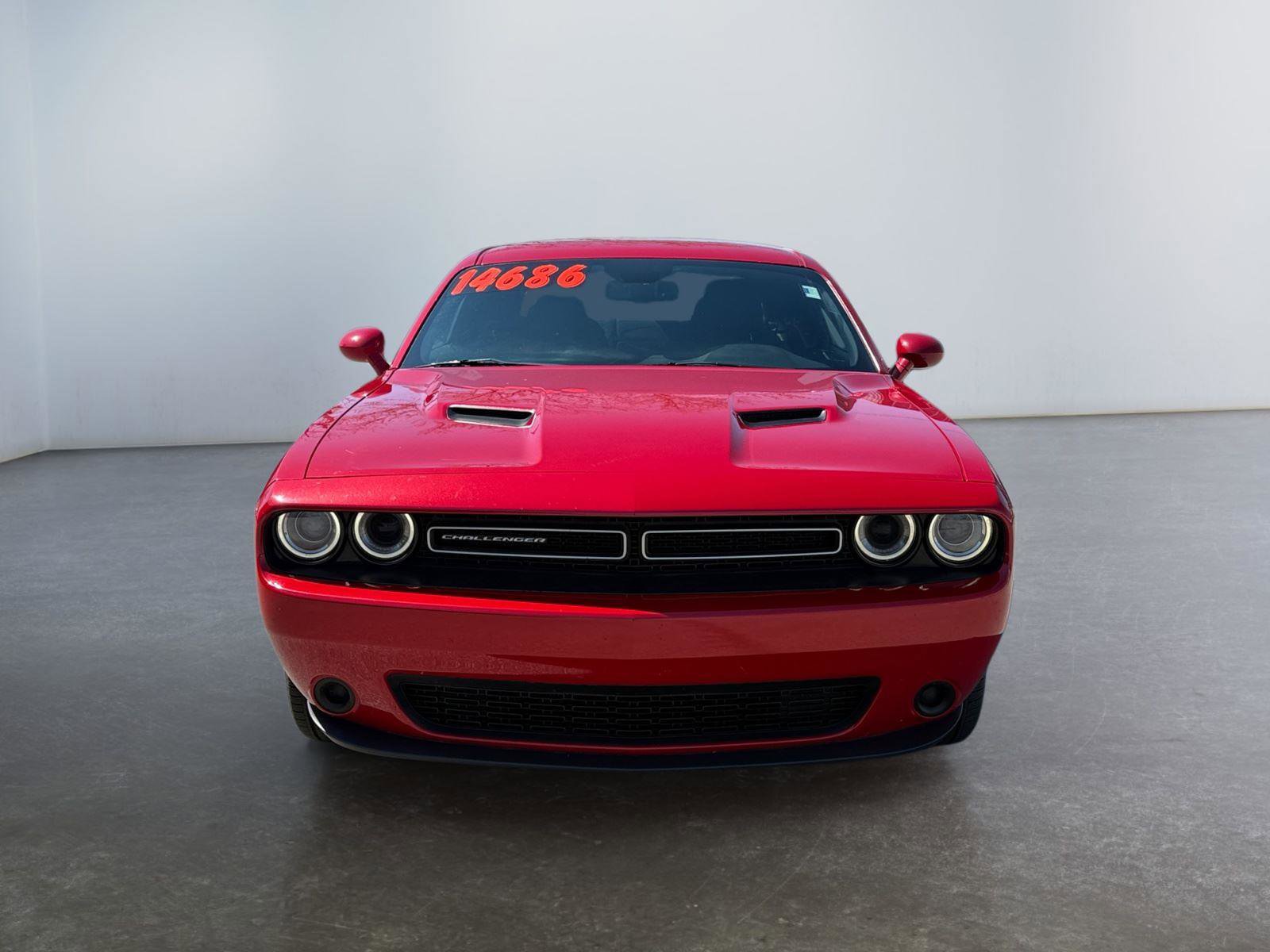 Used 2015 Dodge Challenger SXT w/ Sound Group image 8