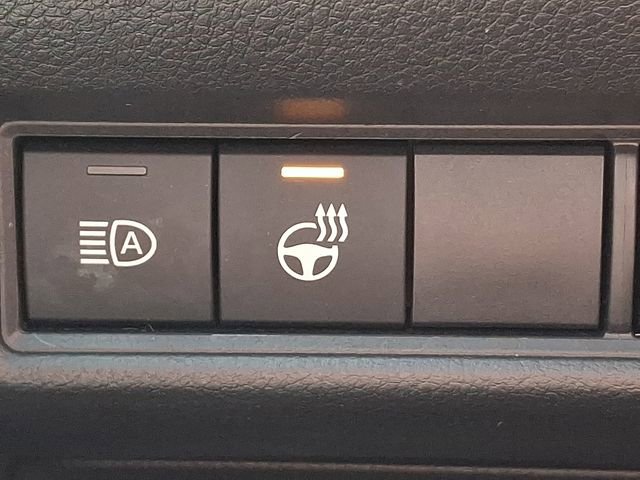 Used 2025 Toyota Grand Highlander AWD image 30