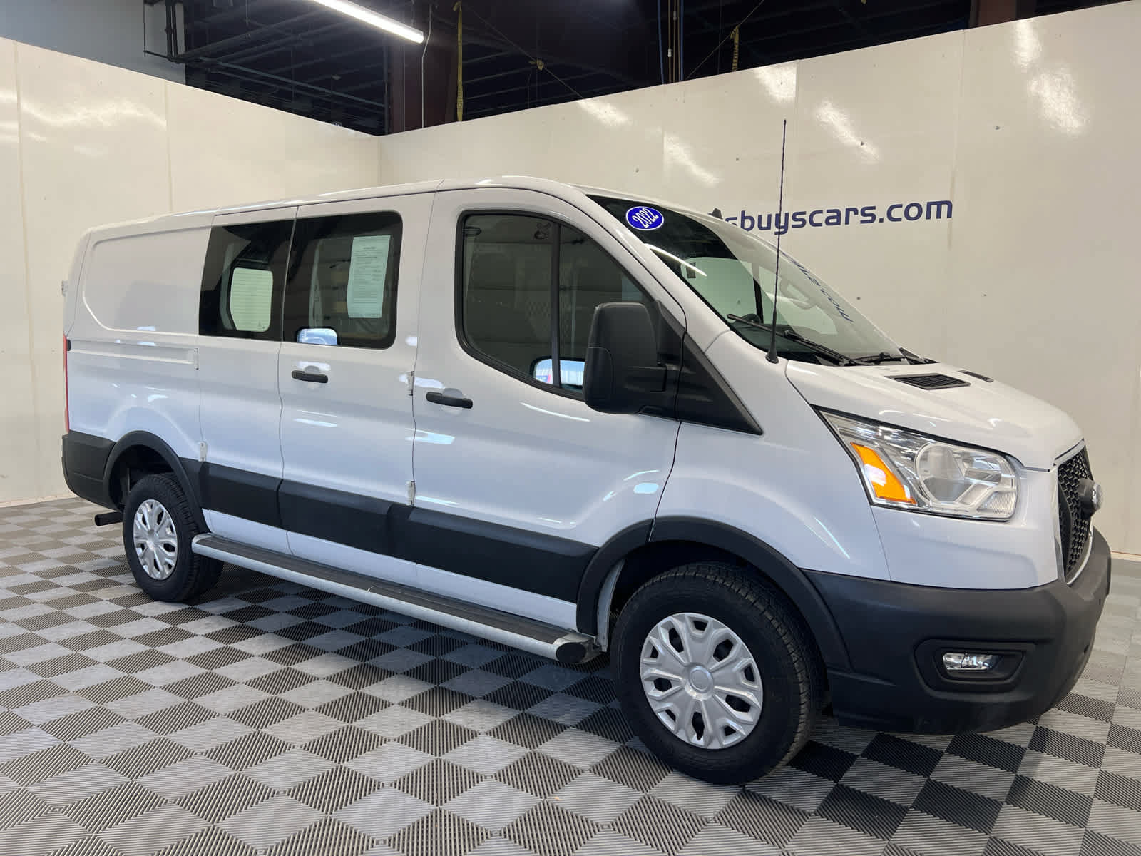 Used 2022 Ford Transit 250 Low Roof w/ Exterior Upgrade Package RWD image 45