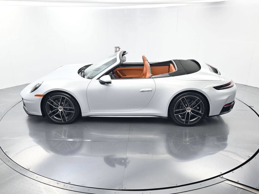 Certified 2026 Porsche 911 Carrera RWD image 43