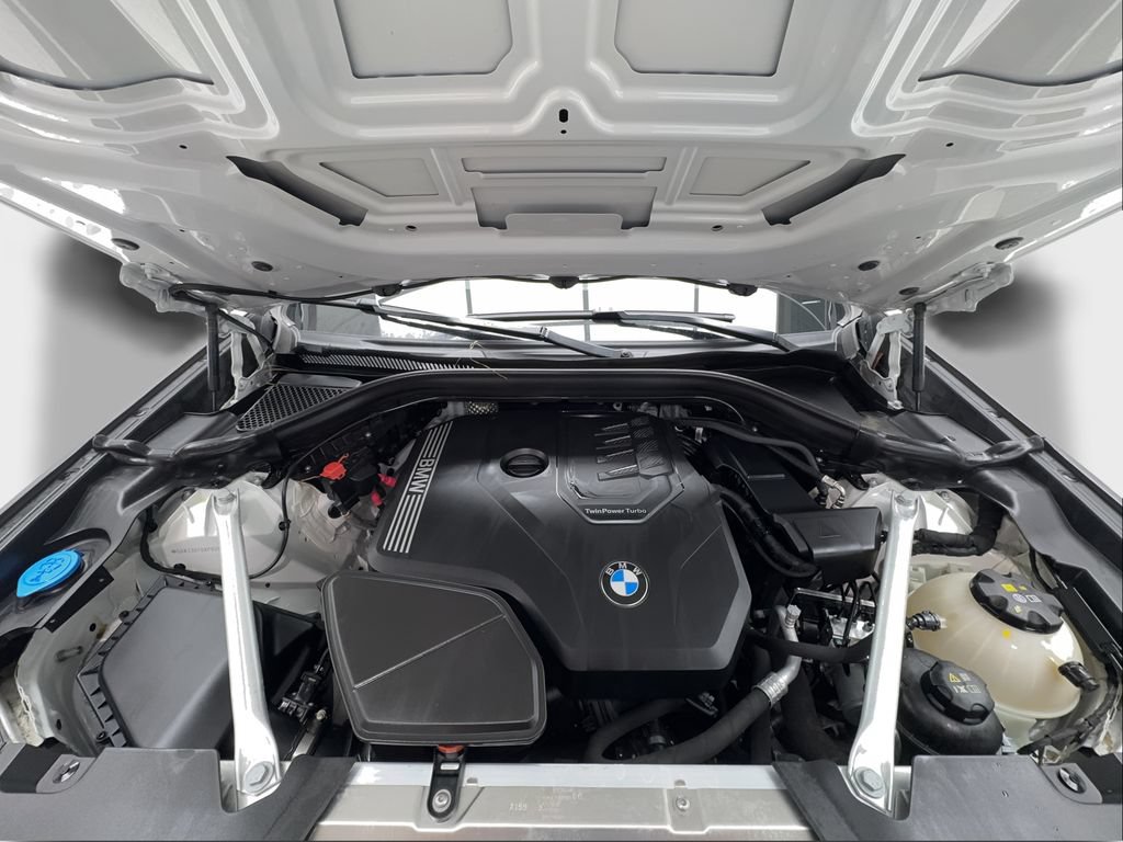 Used 2023 BMW X4 xDrive30i w/ Premium Package AWD/4WD image 19