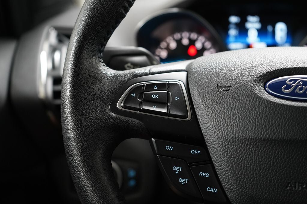 Certified 2018 Ford Escape SEL FWD image 15