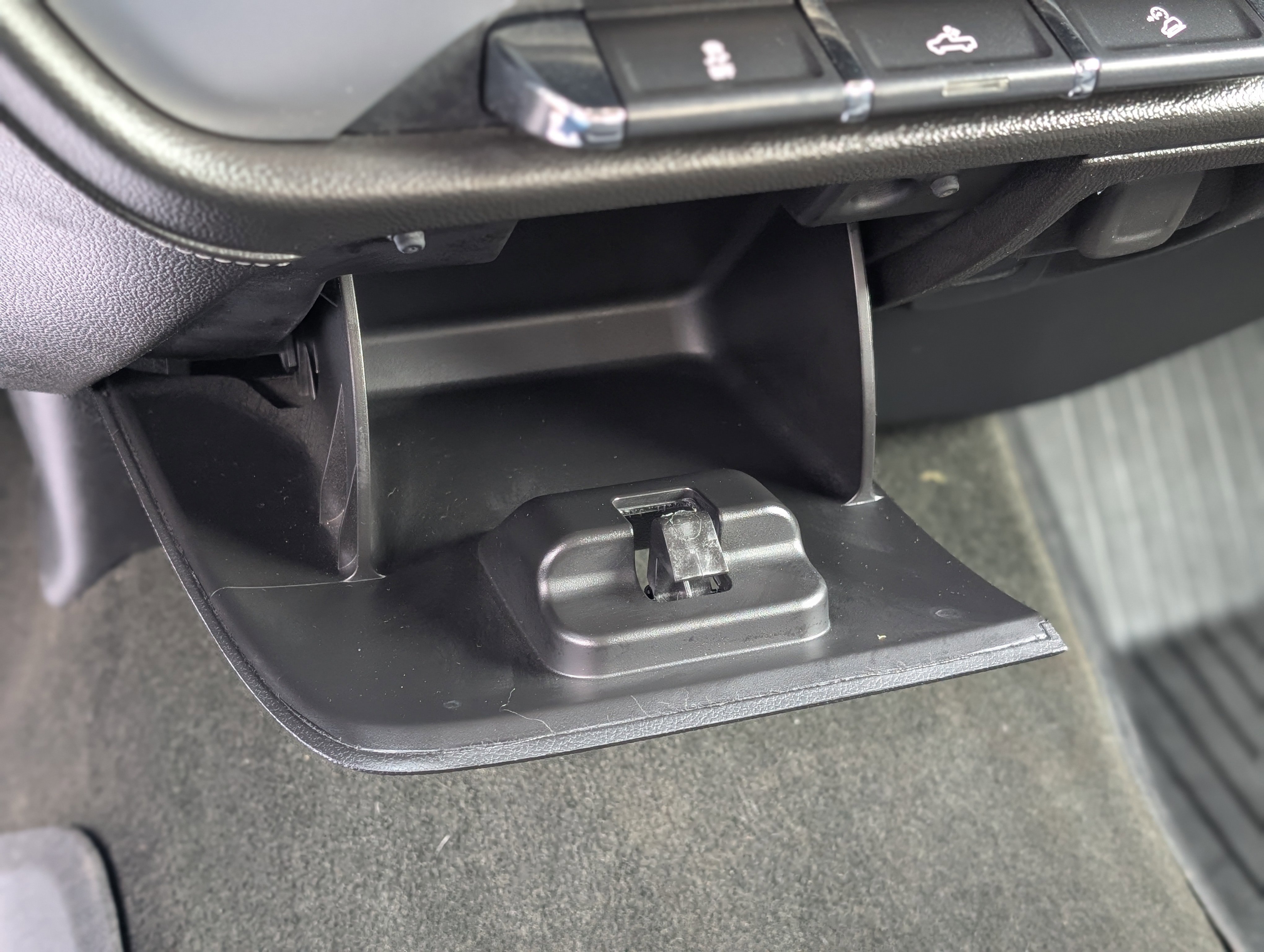 Used 2018 GMC Sierra 1500 SLE w/ SLE Value Package image 22