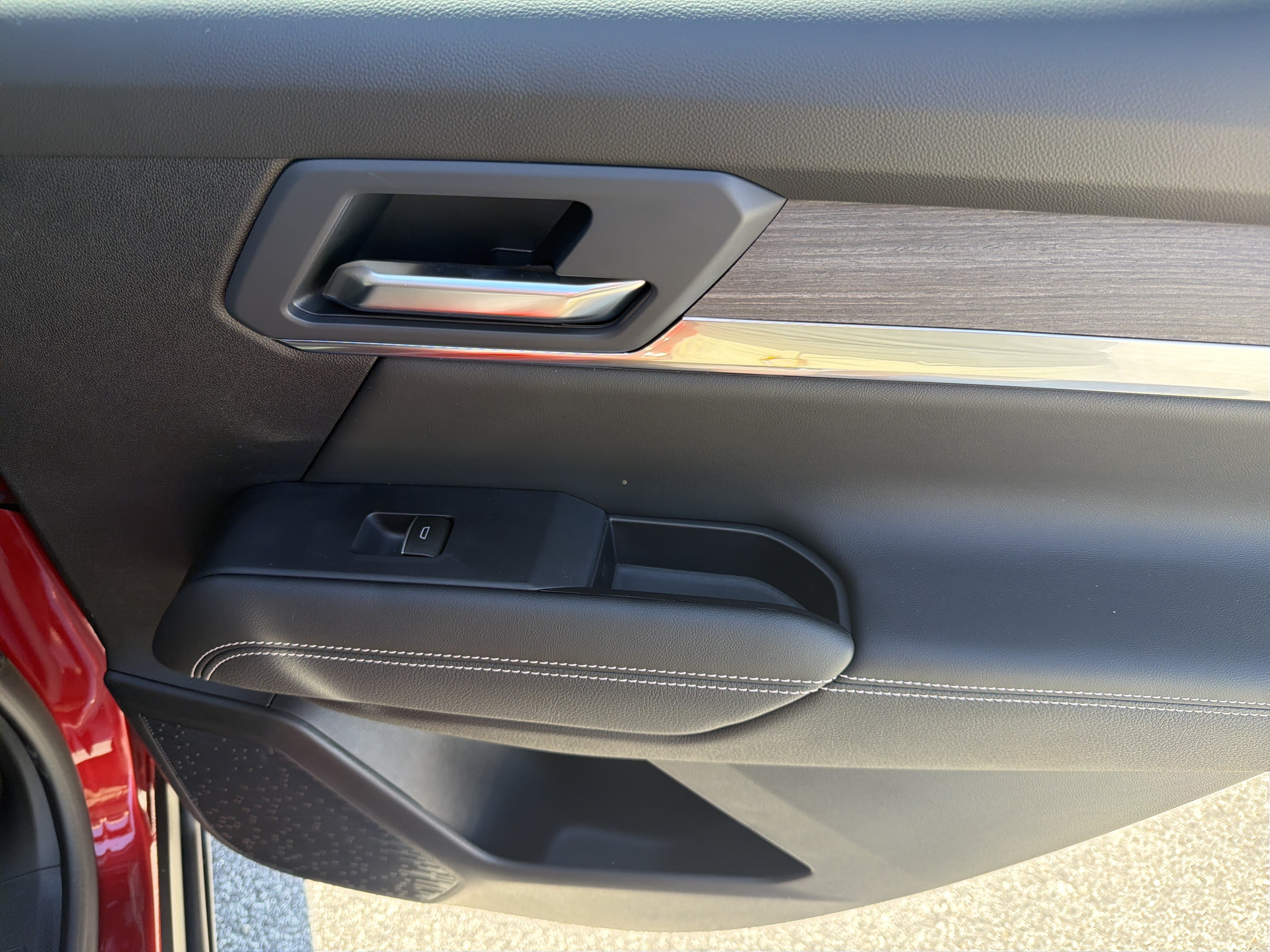New 2026 GMC Terrain Denali AWD/4WD image 17