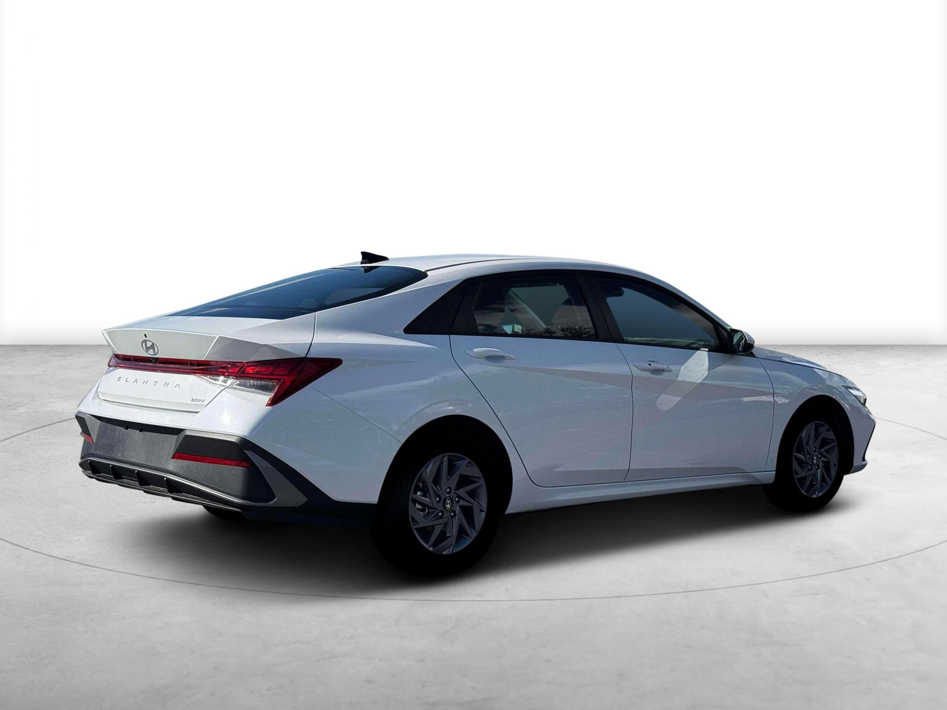 New 2026 Hyundai Elantra Blue image 8