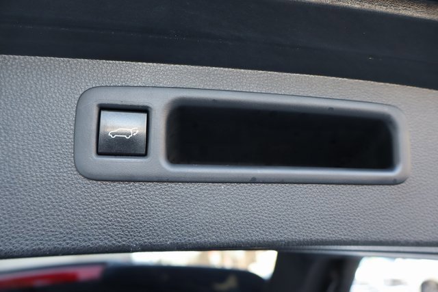 Used 2022 Toyota Highlander LE image 22