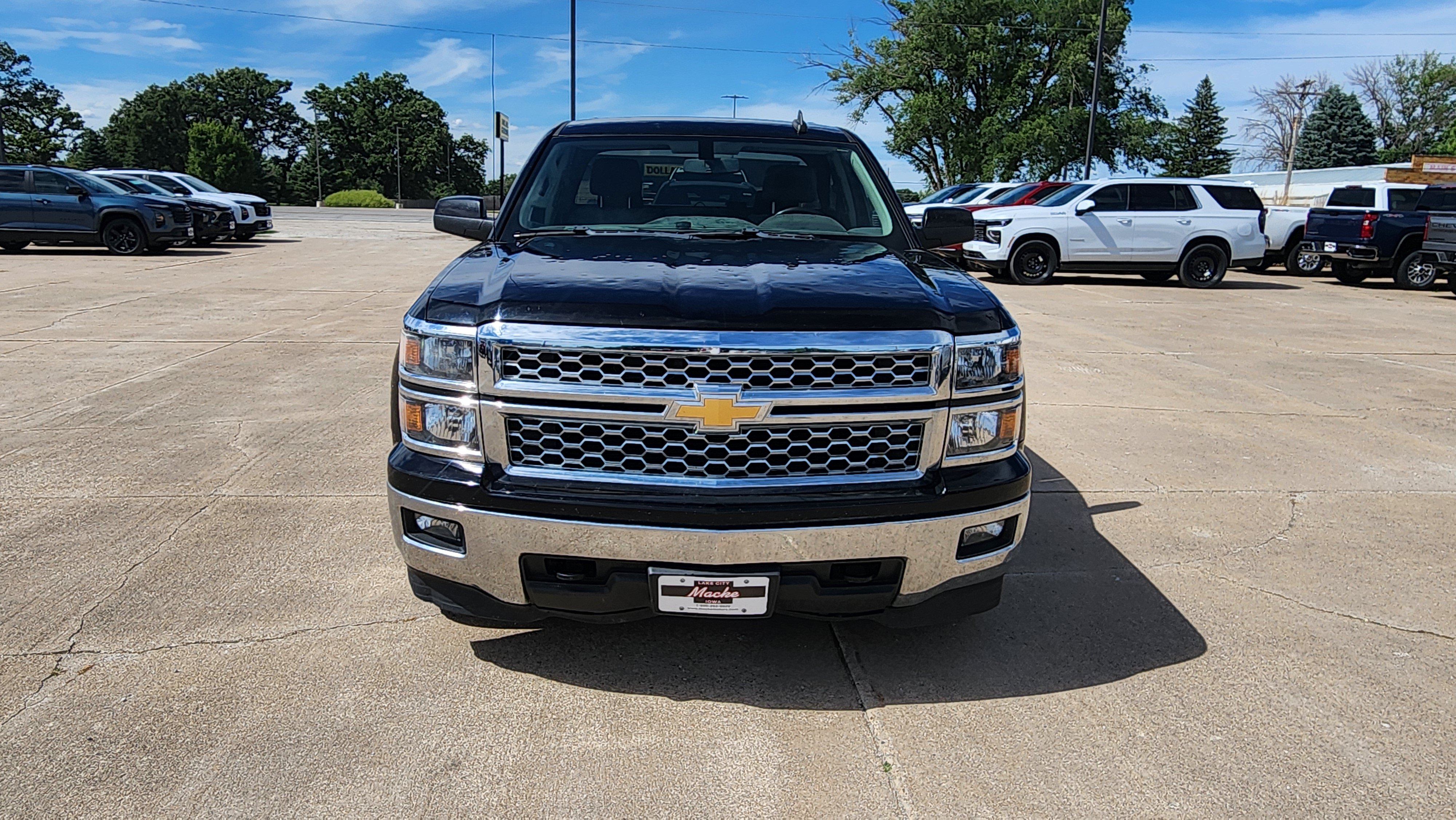 Used 2015 Chevrolet Silverado 1500 LT w/ All Star Edition AWD/4WD image 2