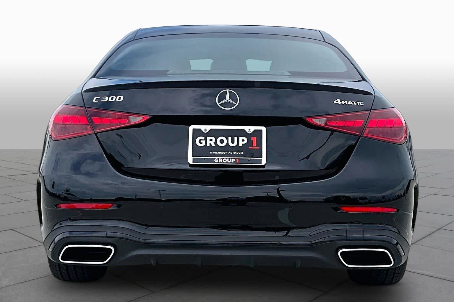Used 2025 Mercedes-Benz C 300 4MATIC Sedan w/ AMG Line w/ Night Package image 5