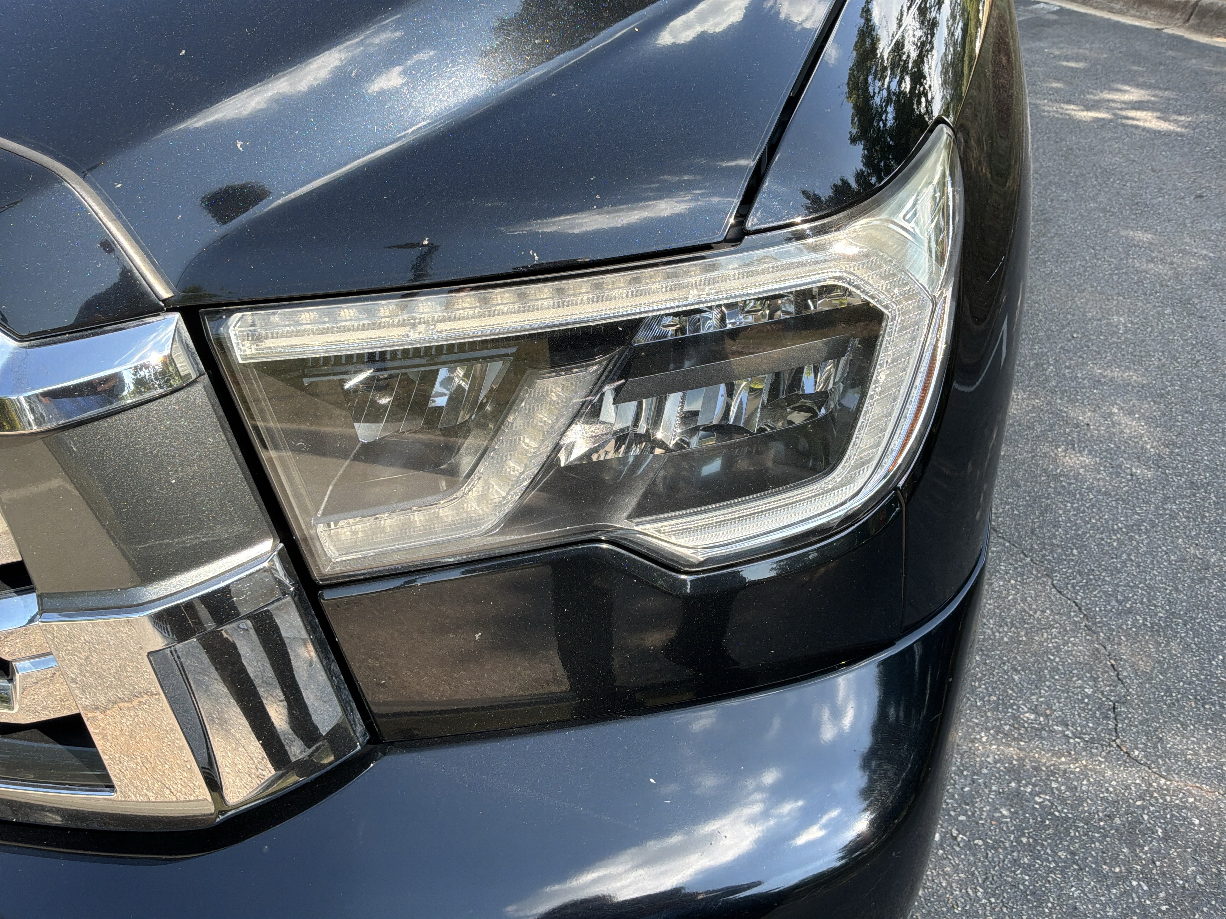 Used 2018 Toyota Sequoia Platinum AWD/4WD image 6