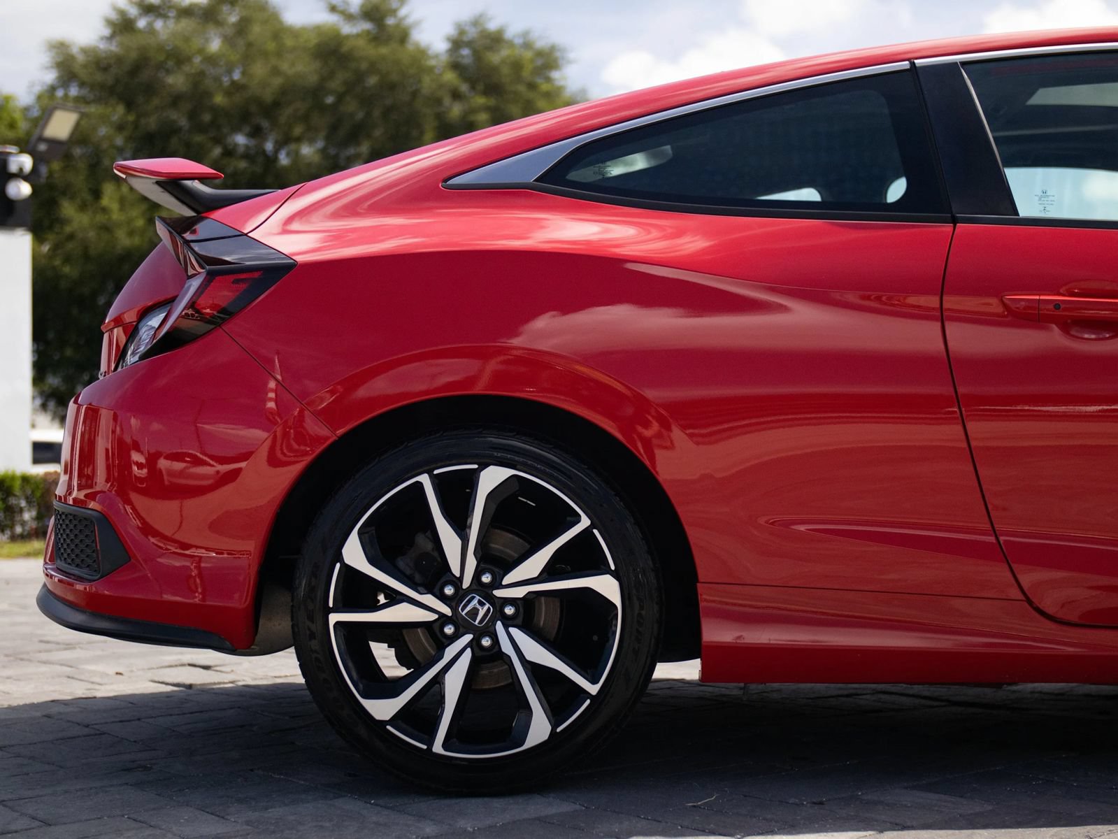 Used 2019 Honda Civic Si image 16