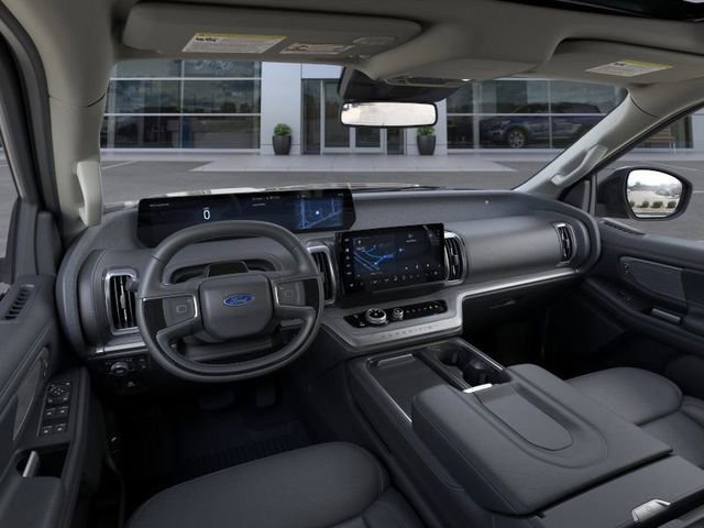 New 2025 Ford Expedition Platinum w/ Driver's Package image 9